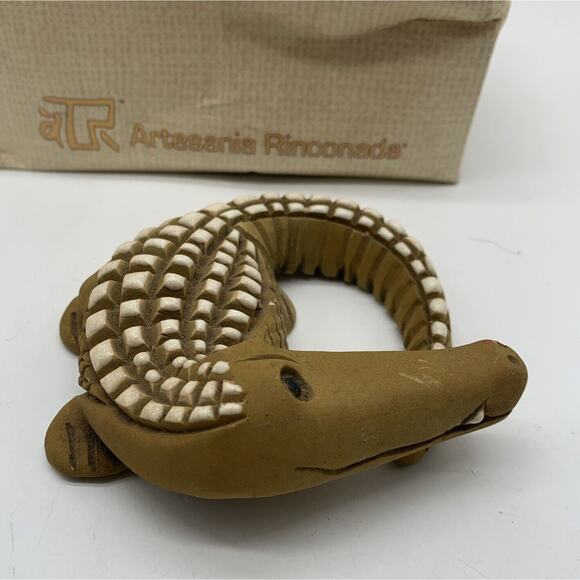 Vintage ARTESANIA RINCONADA CROCODILE #49 RETIRED SIGNED Original Box - Picture 5 of 7